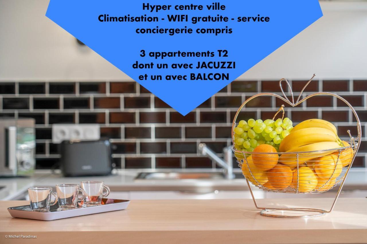 L'Ile De La Breche Apartman Niort Kültér fotó