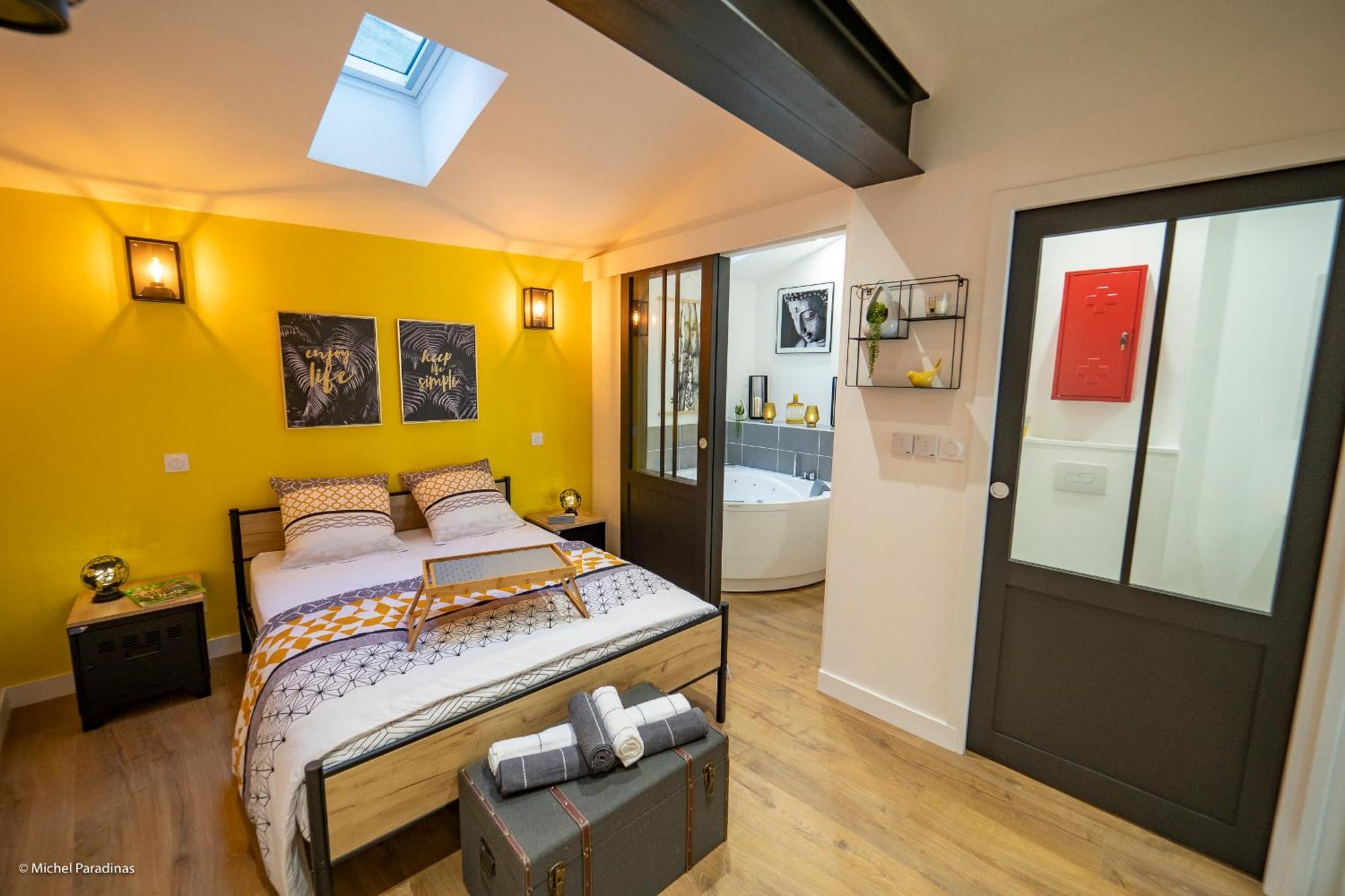 L'Ile De La Breche Apartman Niort Szoba fotó